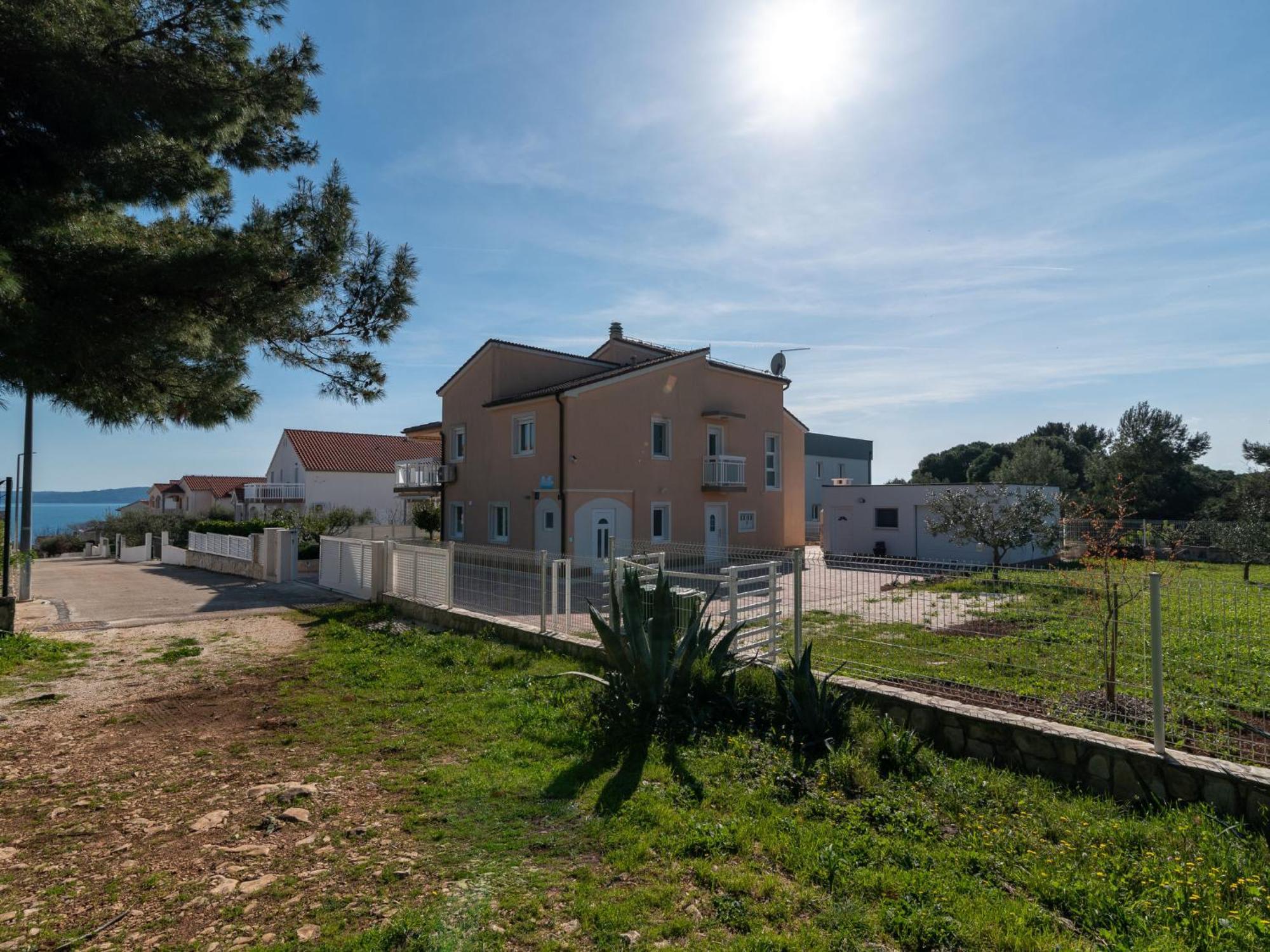 Apartment Villa Nikaroni-1 By Interhome Trogir Exterior photo